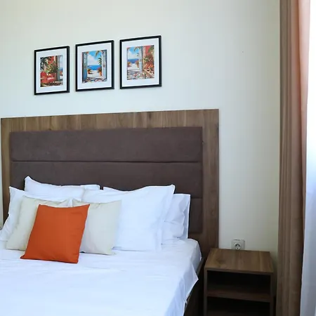 Blue Horizon Family Suite - Top Floor Sea View سينتس قسطنطين وهيلينا