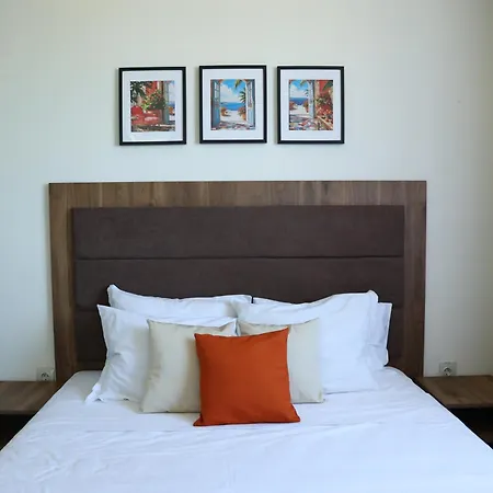 Blue Horizon Family Suite - Top Floor Sea View شقة