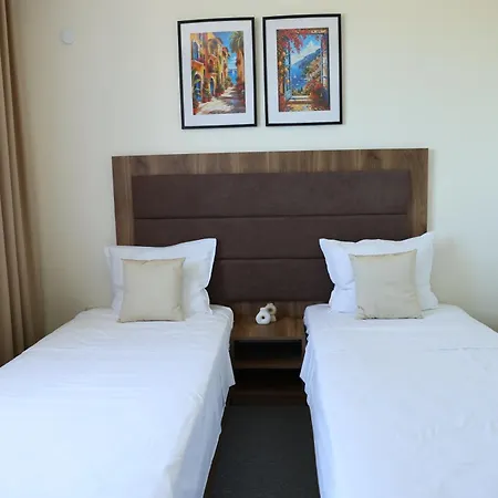 Blue Horizon Family Suite - Top Floor Sea View شقة سينتس قسطنطين وهيلينا
