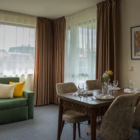 Blue Horizon Family - Floor Sea View